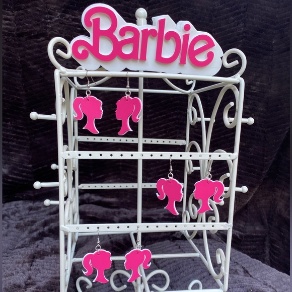 3D Printed Barbie Earrings - Picture 3 of 4